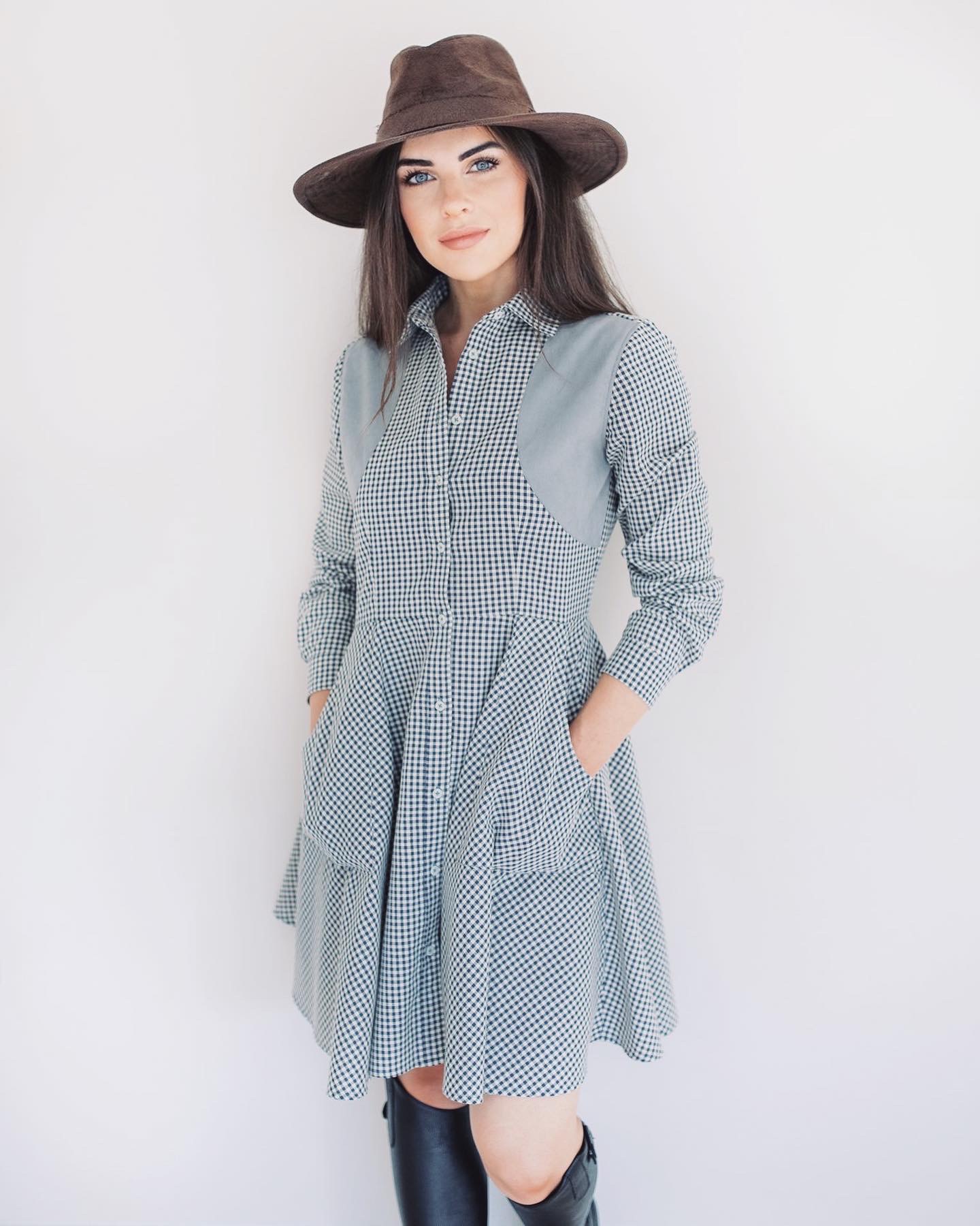 Alice B : DK Models & Casting