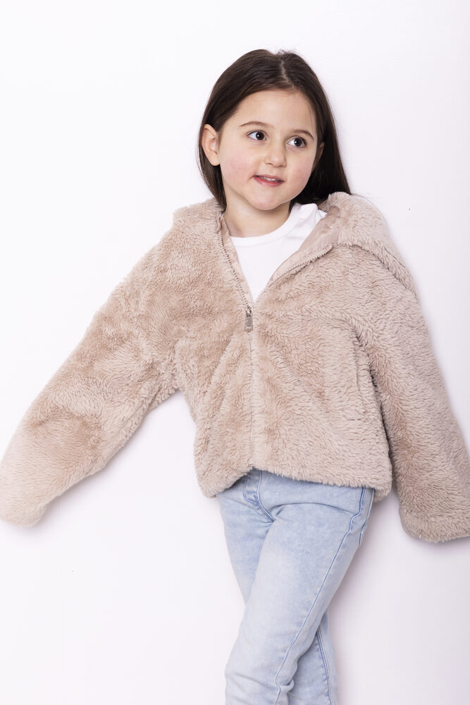 Claire Halidini : DK Models & Casting