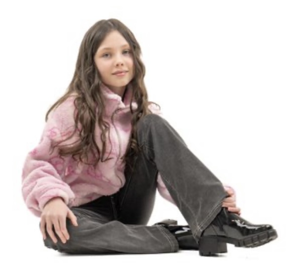 Jasmine W : DK Models & Casting