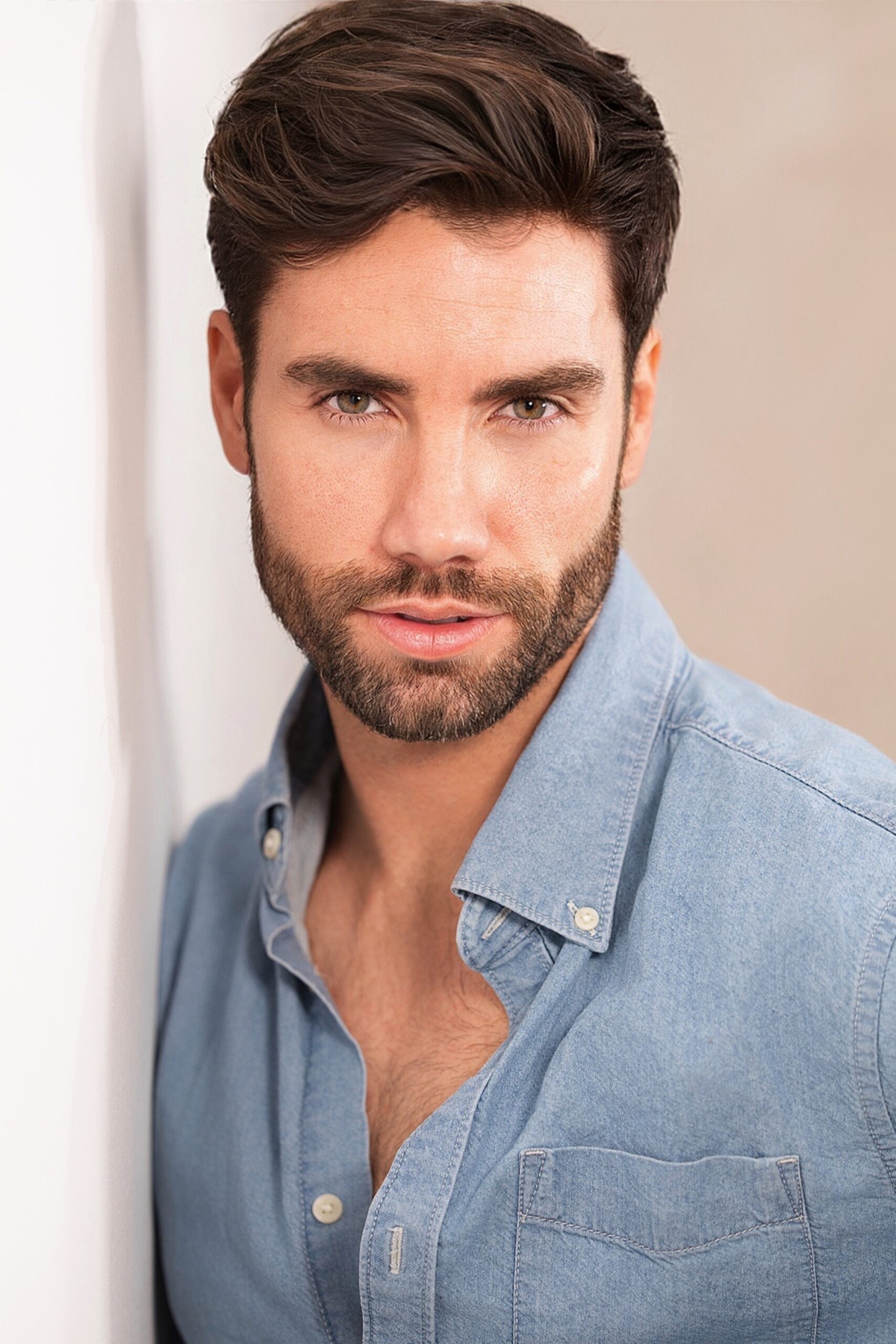 Chez R : DK Models & Casting
