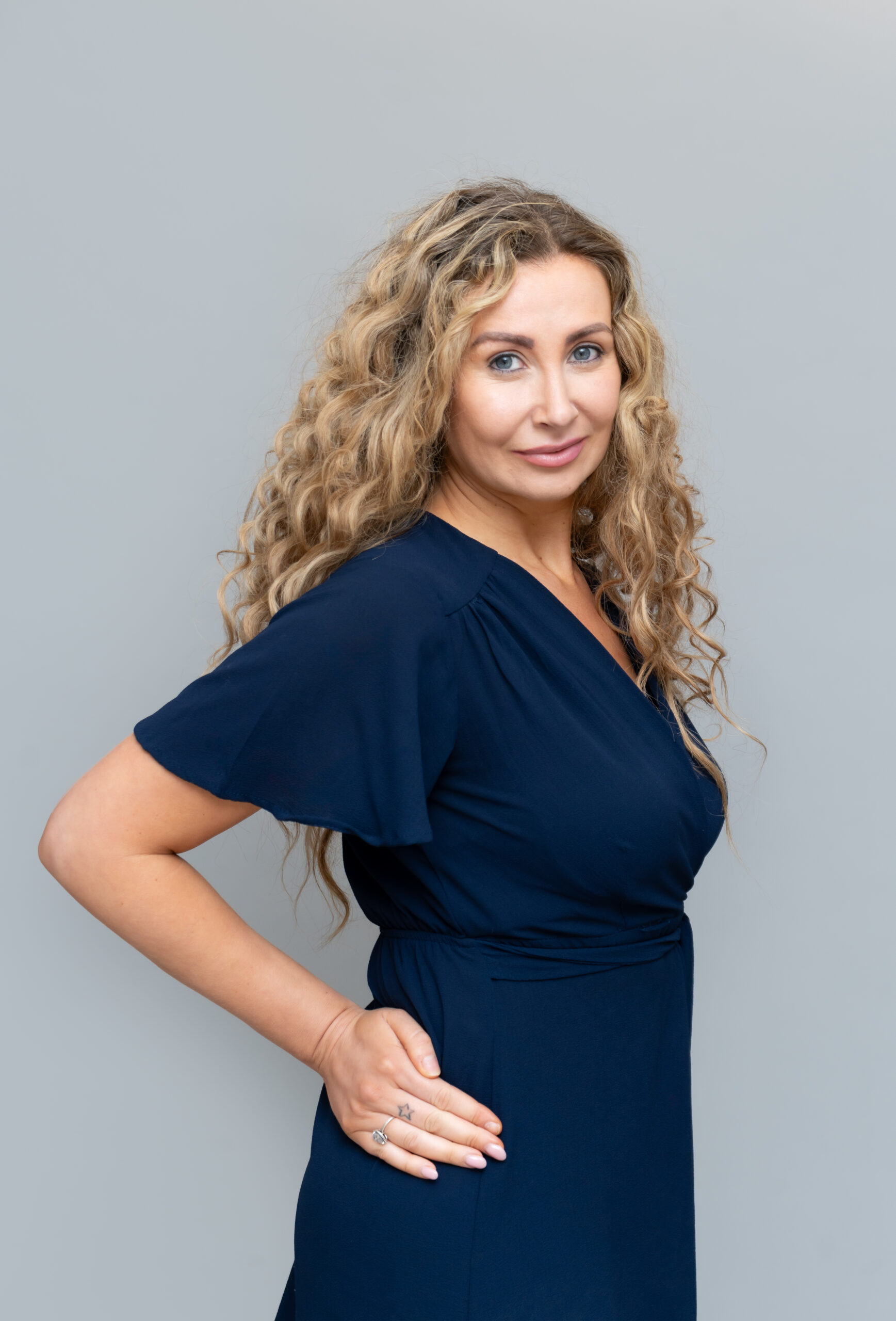 Alana H : DK Models & Casting