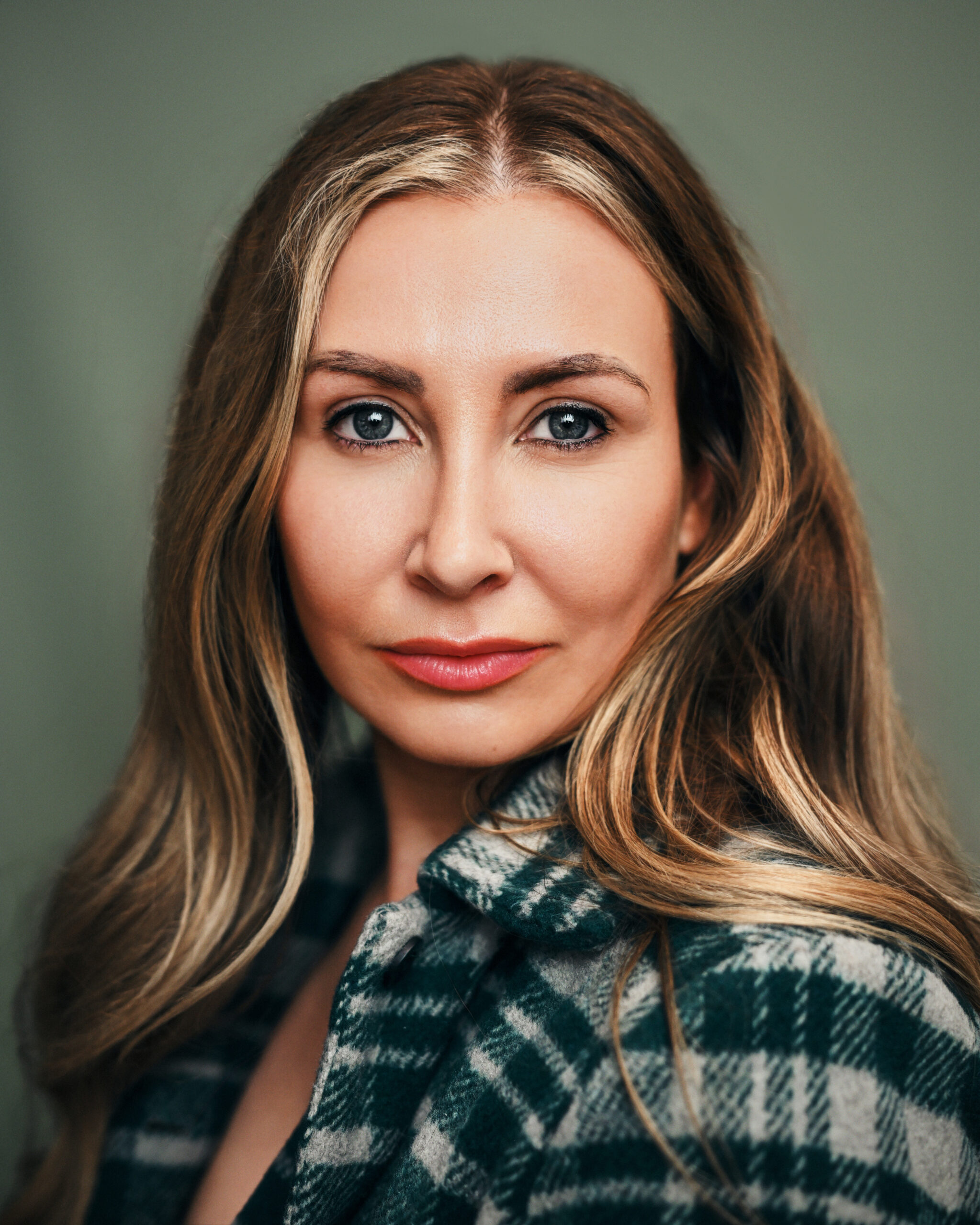 Alana H : DK Models & Casting
