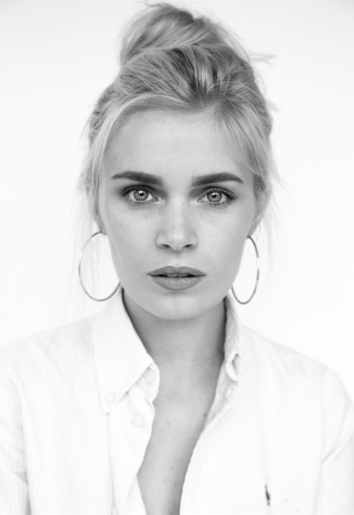 Danielle W : DK Models & Casting